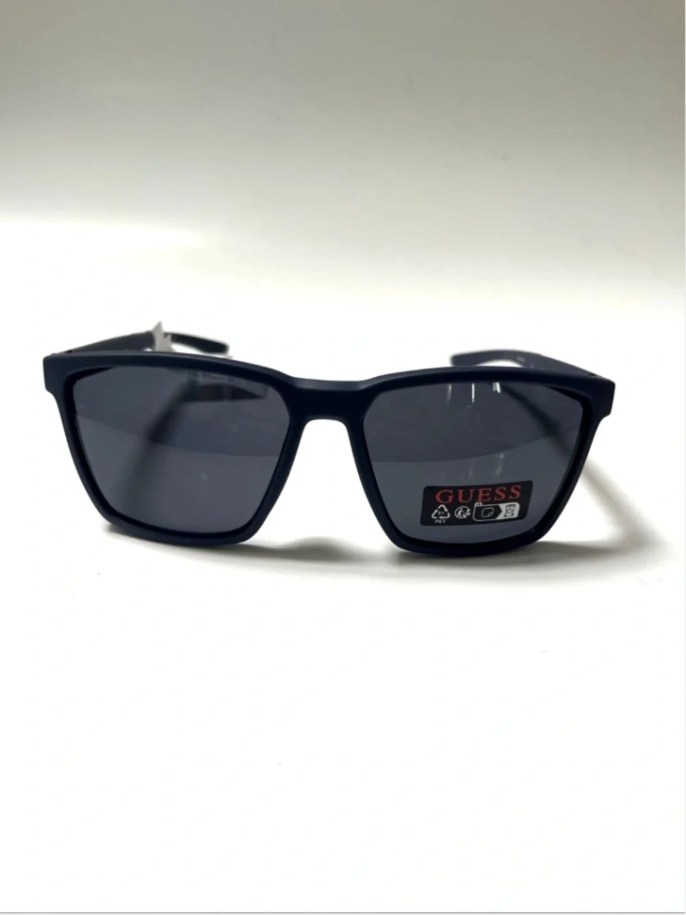 NWT GUESS Square Sunglasses GO00115  Classic Matte Navy Blue Silver Logo